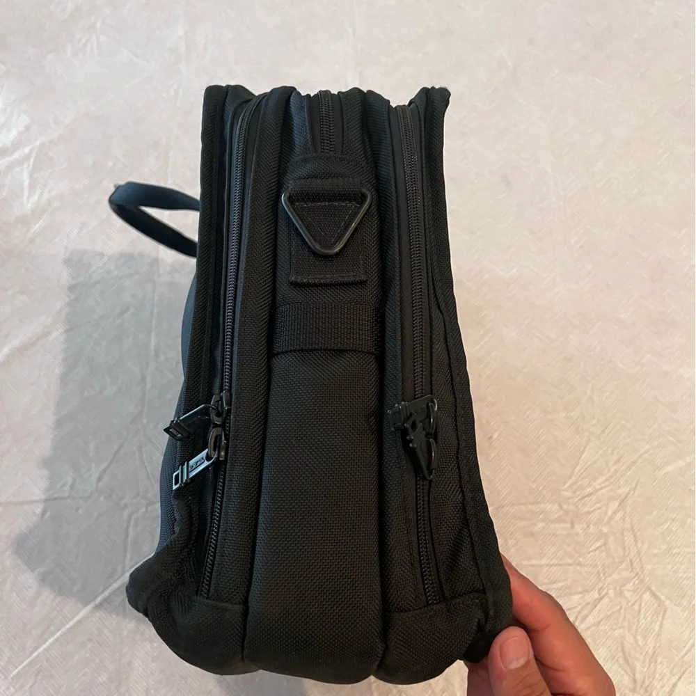 TUMI Alpha Ballistic Bag 2624D3 Organizer Laptop Brief Messenger Made In USA